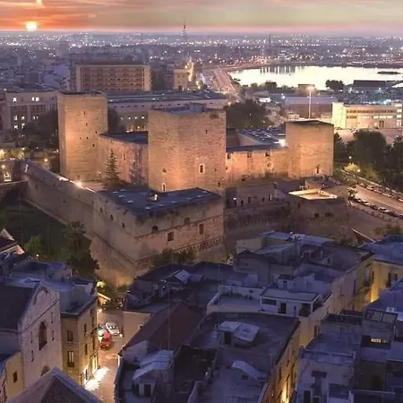 Romeo 3*